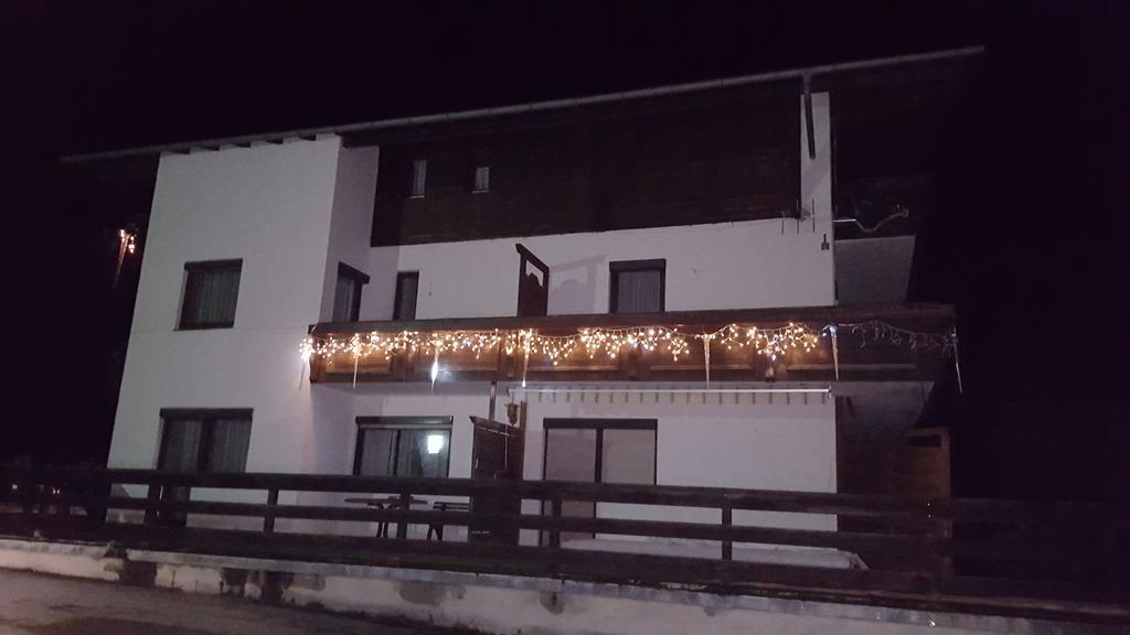 ליוטאש Pension Ostbach מראה חיצוני תמונה